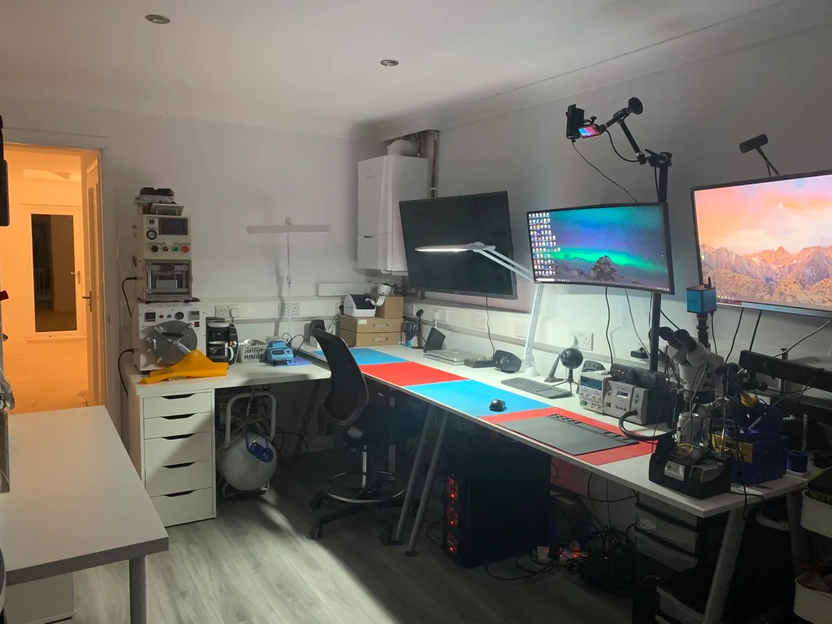 DannStarr Electronics workshop